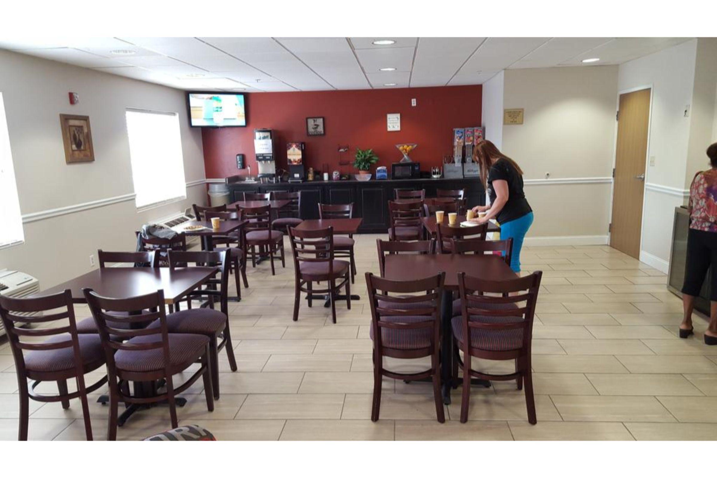 Rodeway Inn Central Colorado Springs Ngoại thất bức ảnh