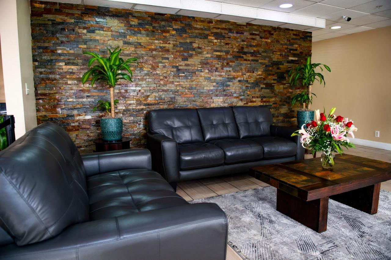 Rodeway Inn Central Colorado Springs Ngoại thất bức ảnh