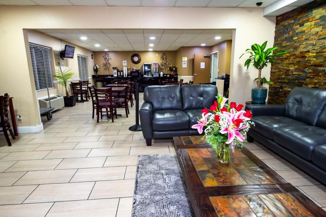 Rodeway Inn Central Colorado Springs Ngoại thất bức ảnh
